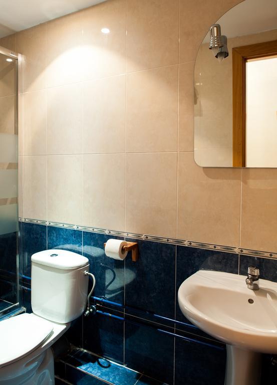 Estudios Pelayo Guest House บาร์เซโลนา ห้อง รูปภาพ
