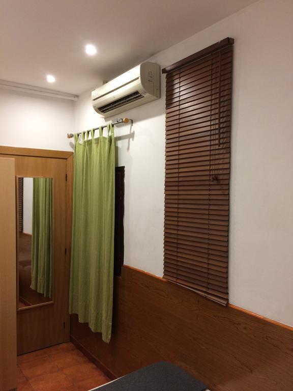 Estudios Pelayo Guest House บาร์เซโลนา ห้อง รูปภาพ