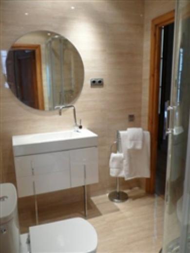 Estudios Pelayo Guest House บาร์เซโลนา ภายนอก รูปภาพ